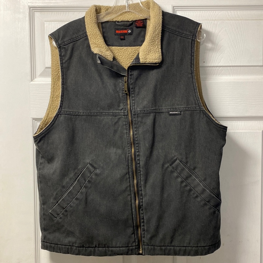Men’s Wolverine Zippered Vest, Medium